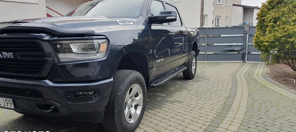 Dodge RAM cena 164999 przebieg: 65700, rok produkcji 2019 z Bydgoszcz małe 667
